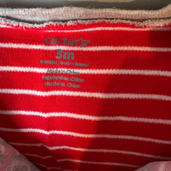 Carter’s long sleeve onesie - Picture 2 of 3